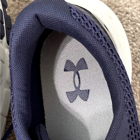 Men,Under Armour Blue Athletic Shoes with Breathable Mesh and Sleek Design.used - Picture 9 of 9